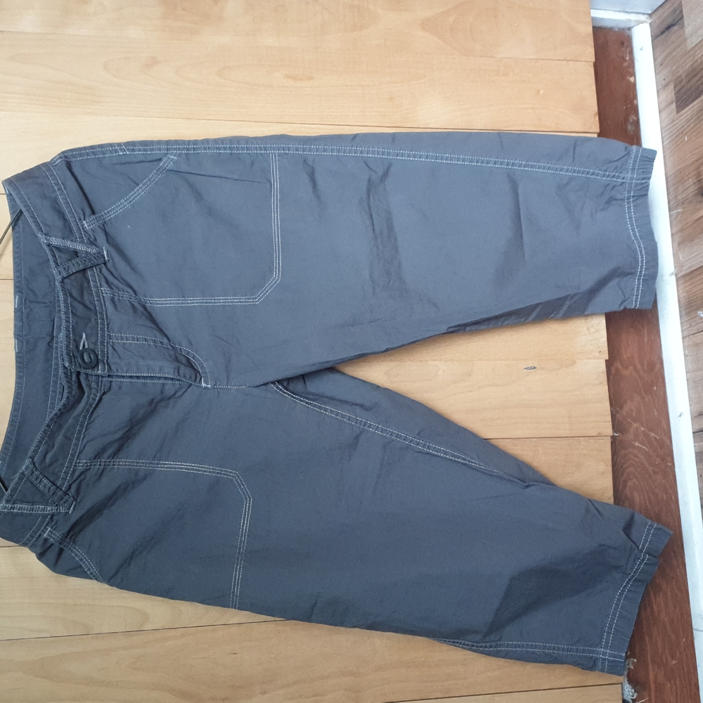 Capris